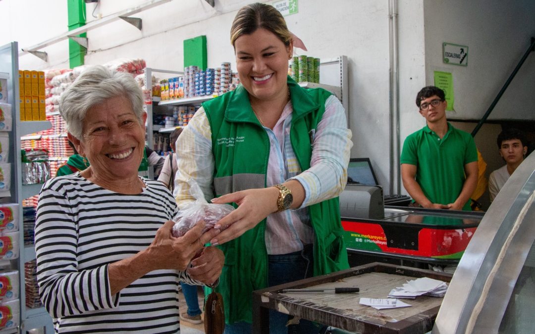 Más de 15 mil familias en Medellín recibirán el Bono Alimentario 2025